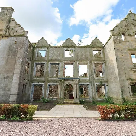 The Courtyard Holiday home *